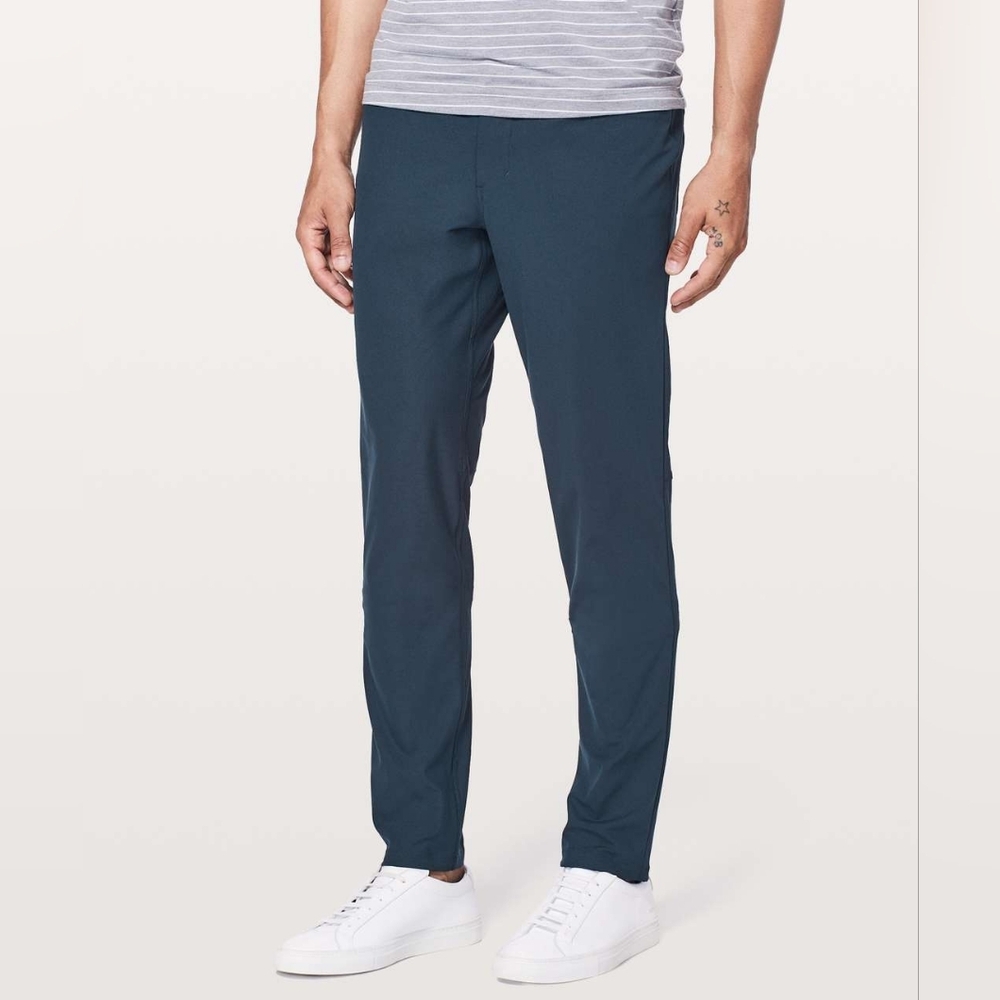 Lululemon ABC Slim size 36 in EUC